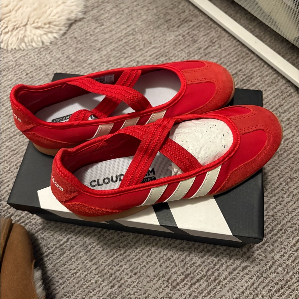 Adidas Women's Barreda Mary Jane flat Red and White Sneakers